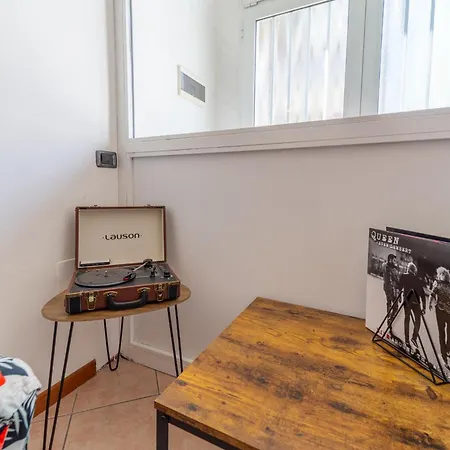 Apartment Aivia : Centro Fiere Stazione *